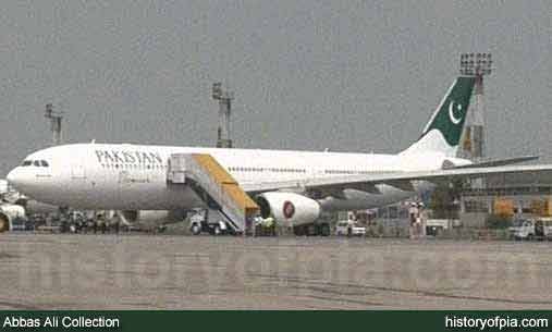 PIA Premier Airbus A330-343