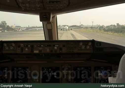 PIA Boeing 777-240ER