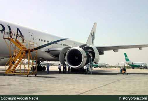 PIA Boeing 777-240ER