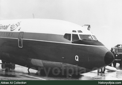 PIA Boeing 720-040B