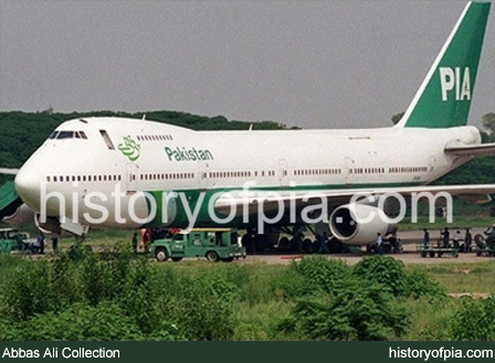 PIA Boeing 747-240B Combi