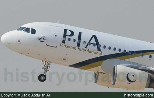 PIA Airbus A320-214