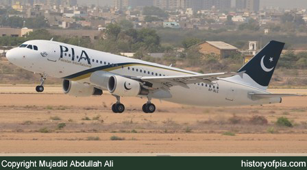 PIA Airbus A320-214