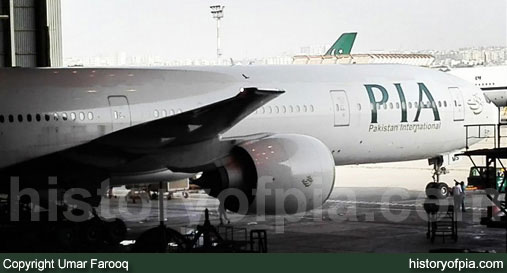 PIA Boeing 777-3Q8ER