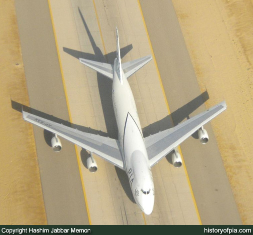 PIA Boeing 747-240B (SCD)