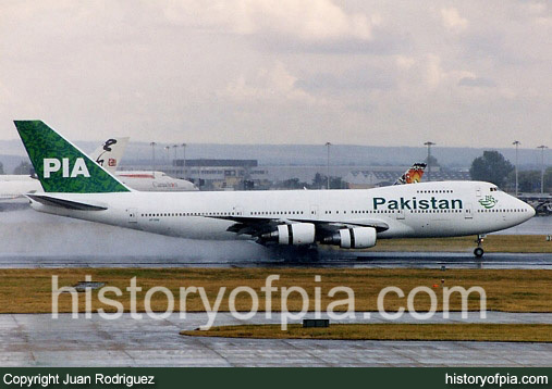 PIA Boeing 747-240B (SCD)