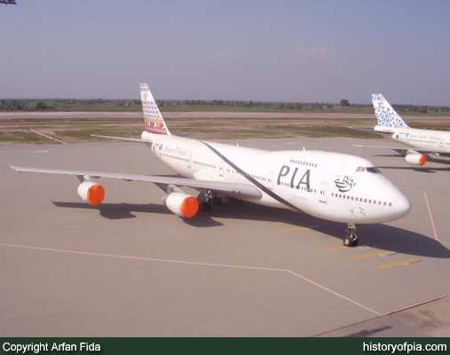 PIA Boeing 747-240B (SCD)