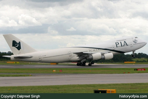 PIA Boeing 747-240B (SCD)