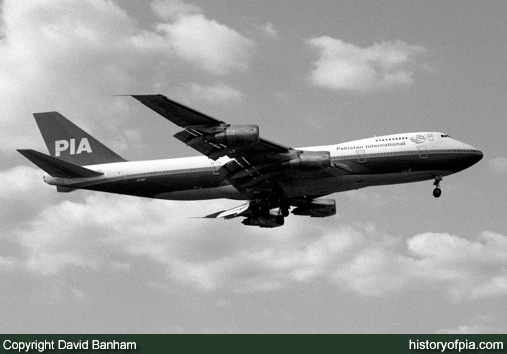 PIA Boeing 747-240B (SCD)