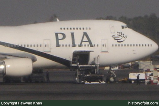 PIA Boeing 747-240B (SCD)