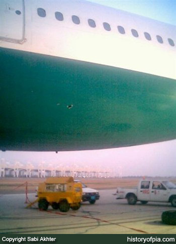 PIA Airbus A300B4-203