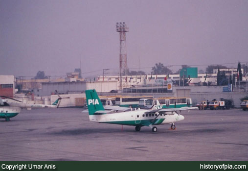 PIA de Havilland Canada DHC-6 Twin Otter
