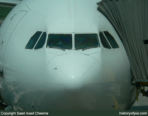 PIA Airbus A310-308