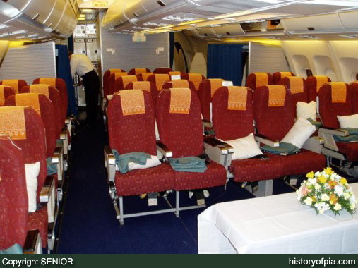 PIA Airbus A310-308