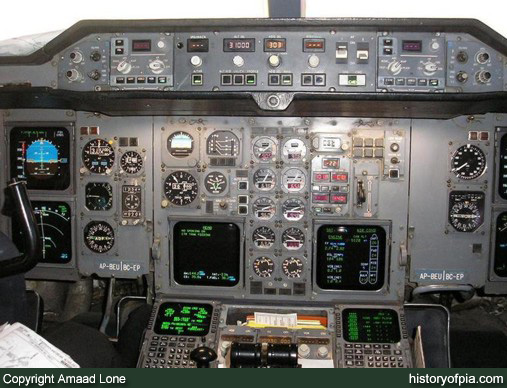 PIA Airbus A310-308