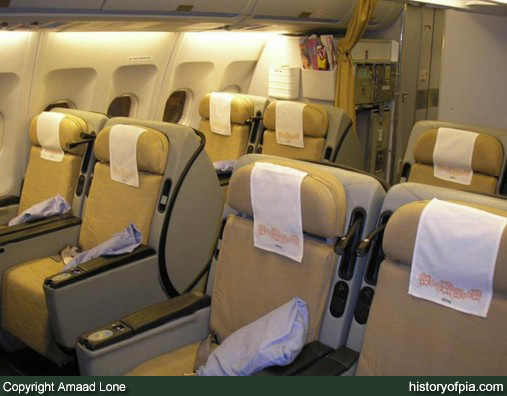 PIA Airbus A310-308