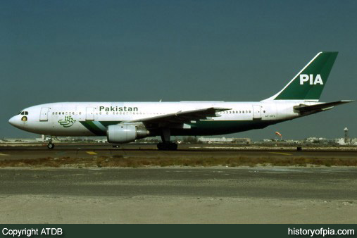 PIA Airbus A300B4-203