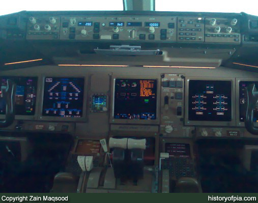 PIA Boeing 777-240ER