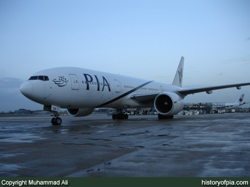 PIA Boeing 777-240ER