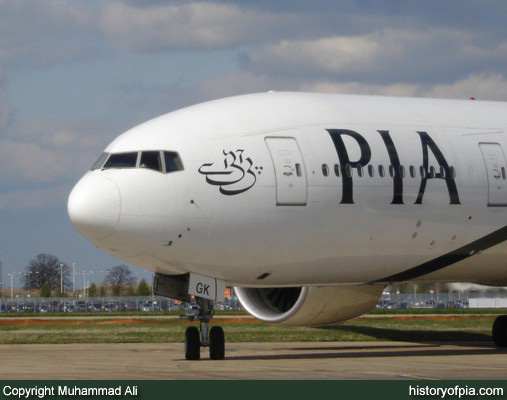 PIA Boeing 777-240ER