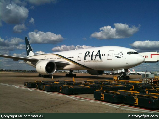 PIA Boeing 777-240ER