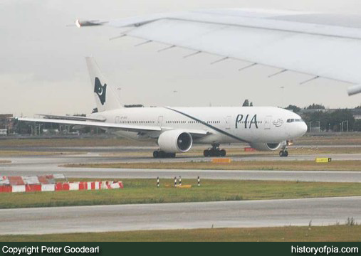 PIA Boeing 777-240ER