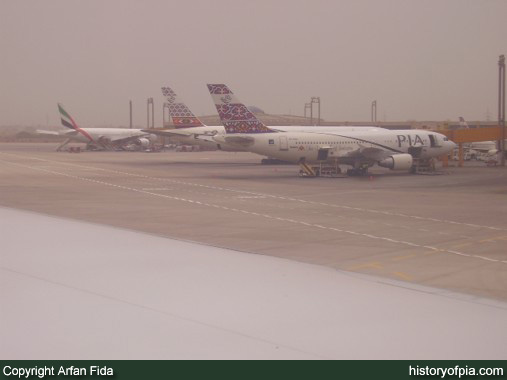 PIA Airbus A310-325ET