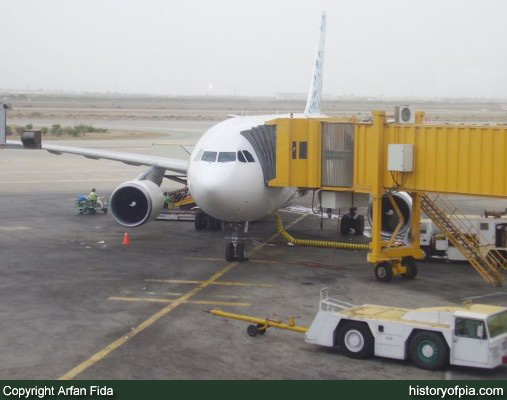 PIA Airbus A310-325ET