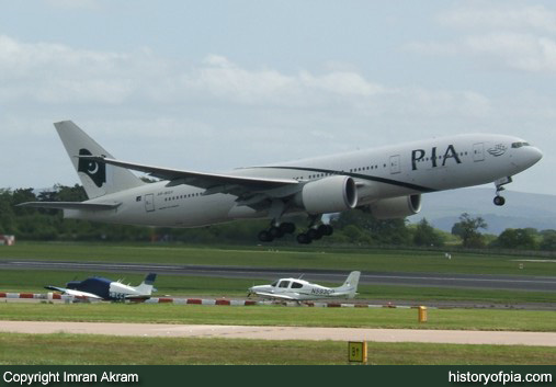 PIA Boeing 777-240LR