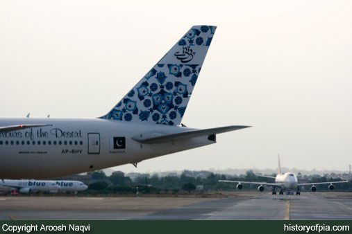 PIA Boeing 777-340ER