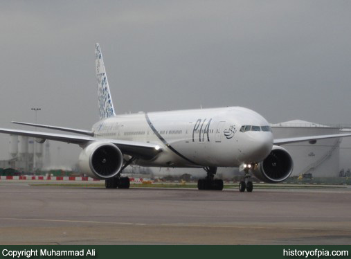 PIA Boeing 777-340ER