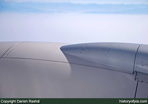PIA Boeing 777-340ER