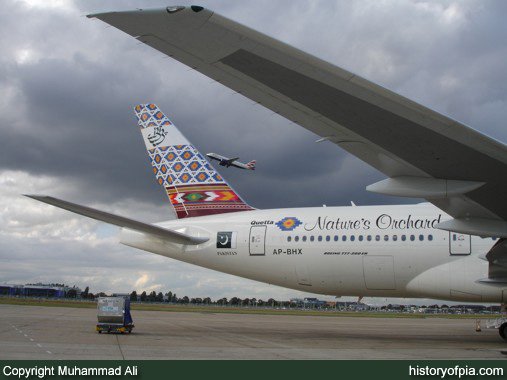 PIA Boeing 777-240ER