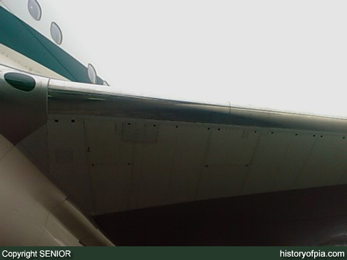 PIA Boeing 777-240ER