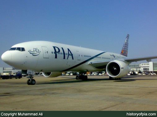 PIA Boeing 777-240ER