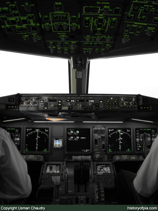 PIA Boeing 777-340ER