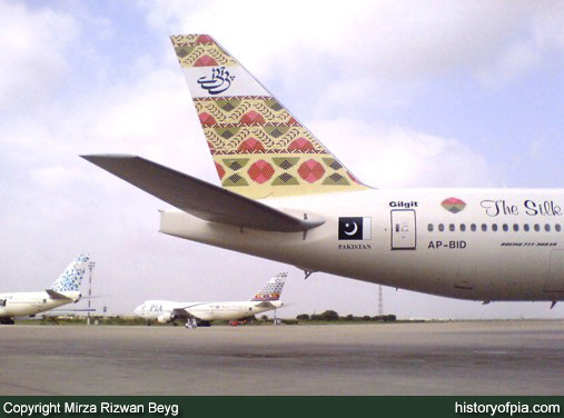PIA Boeing 777-340ER