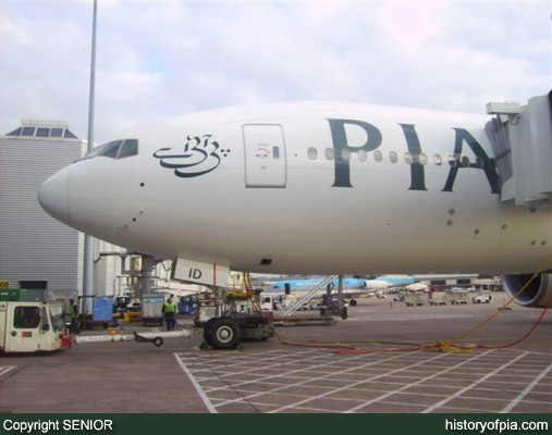 PIA Boeing 777-340ER