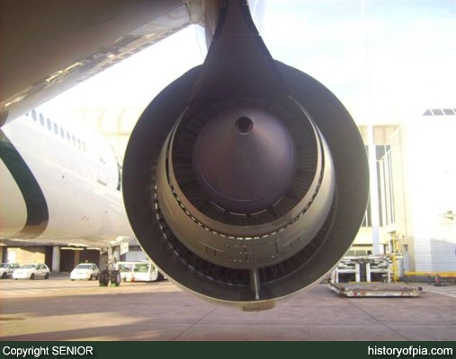 PIA Boeing 777-340ER