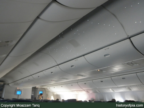 PIA Boeing 777