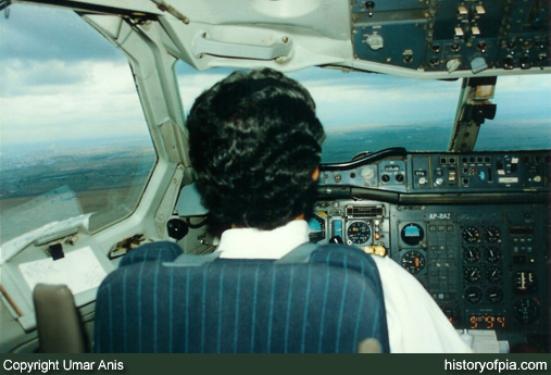 PIA Airbus A300B4-203