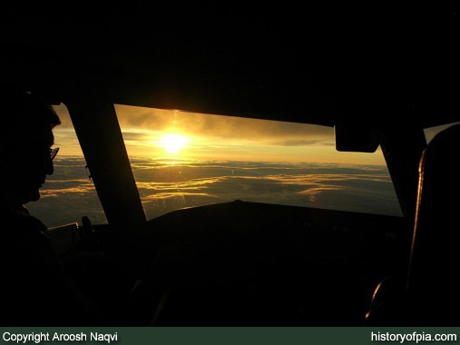 PIA Boeing 777