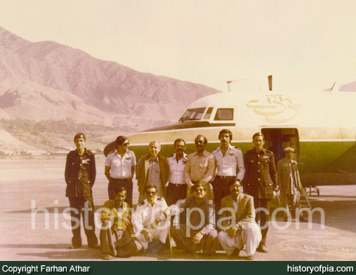 PIA Fokker F27 Crew