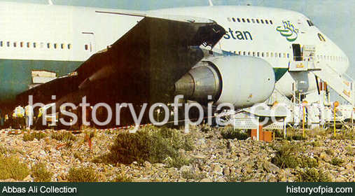 PIA Boeing 747-240B Combi
