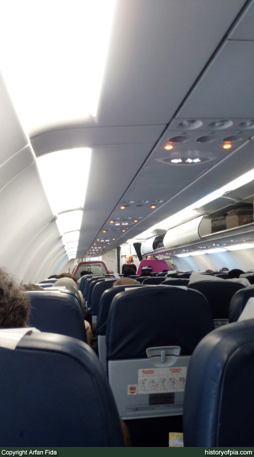 Air Via Airbus A320-232