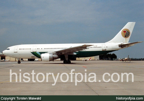 PIA Airbus A300B4-203